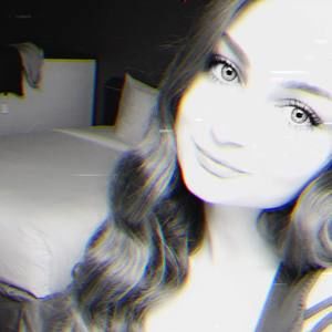 Meet your Posher, Alanna